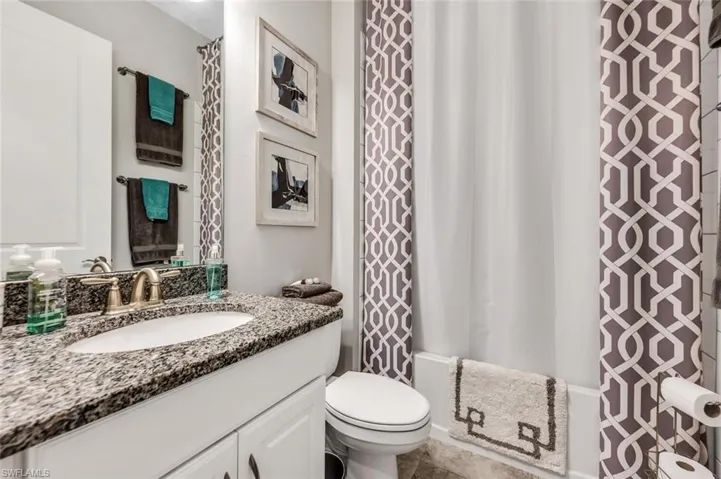 9622  Campanile  CIR, Naples, FL 34114