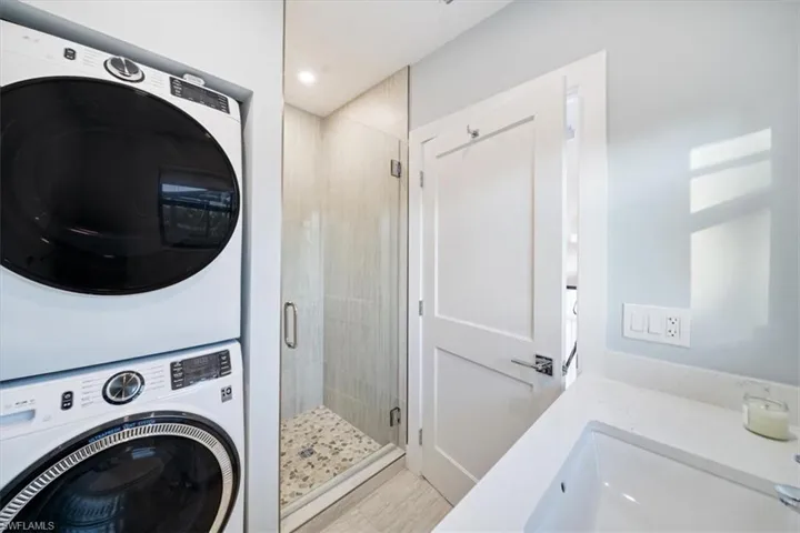 148 1st St, Bonita Springs, Florida 34134