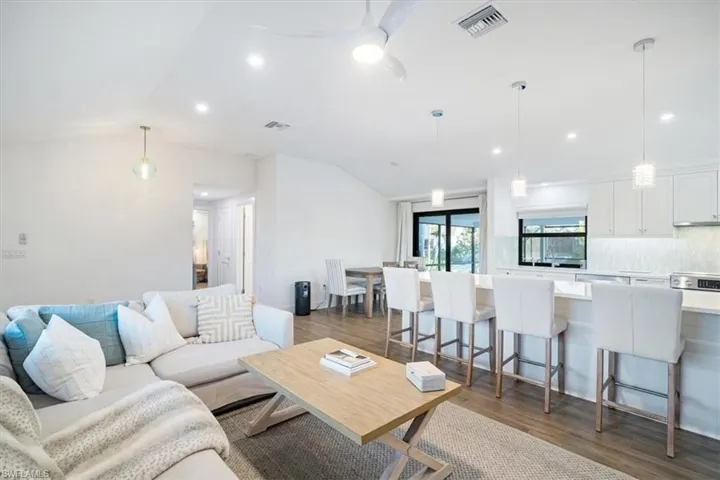 148 1st St, Bonita Springs, Florida 34134