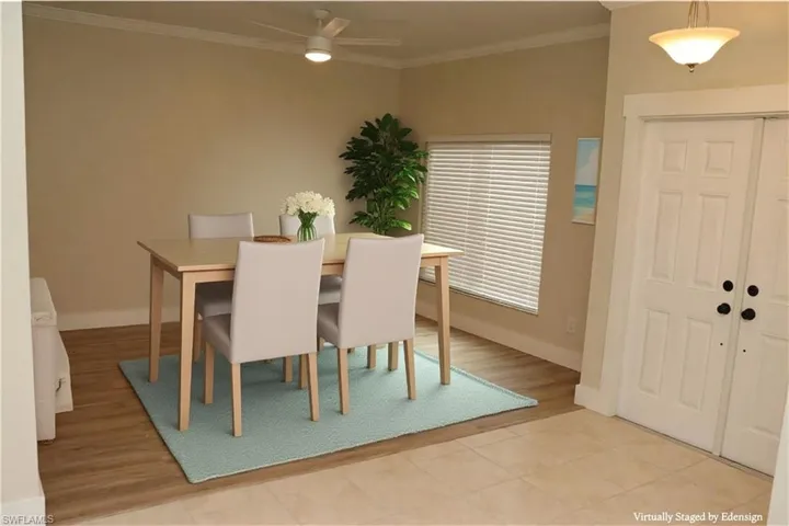 Entry with Dining Option