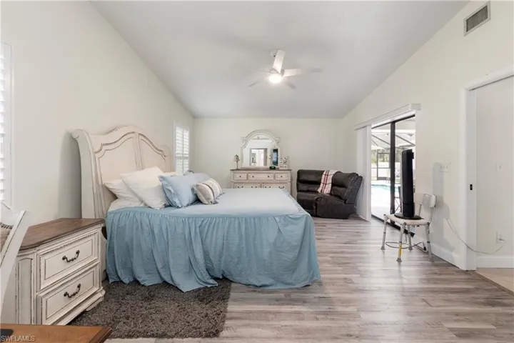 7332 Sean Ln, North Fort Myers, Florida 33917