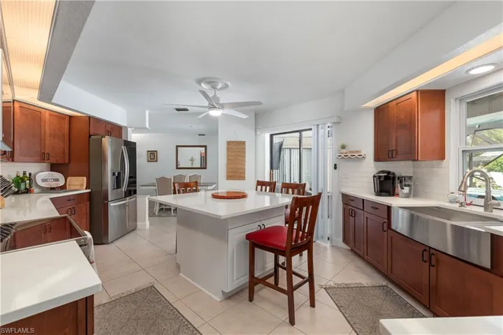 7332 Sean Ln, North Fort Myers, Florida 33917