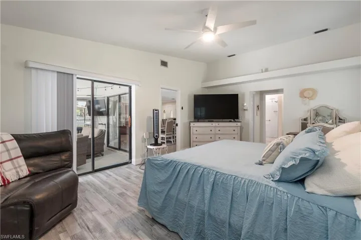 7332 Sean Ln, North Fort Myers, Florida 33917
