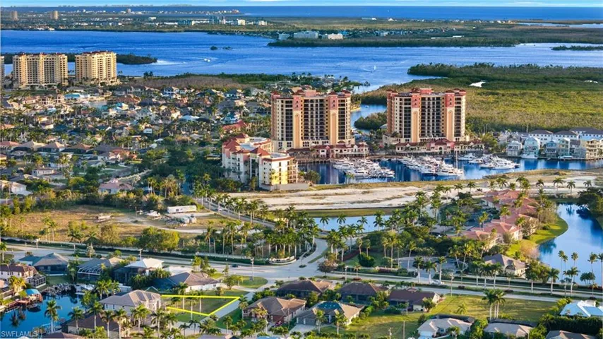5423 SW 17th AVE, CAPE CORAL FL 33914