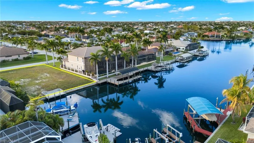 5423 SW 17th AVE, CAPE CORAL FL 33914