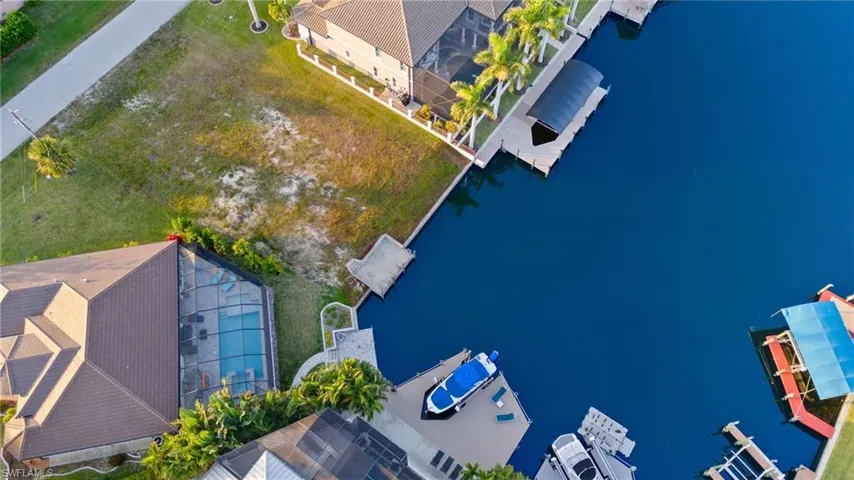 5423 SW 17th AVE, CAPE CORAL FL 33914