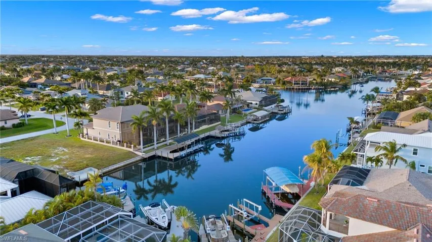 5423 SW 17th AVE, CAPE CORAL FL 33914