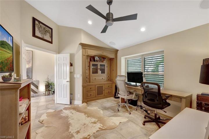 Bedroom converted into an office can easily be used as a bedroom again.