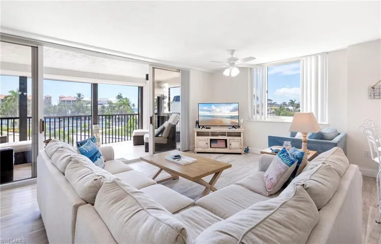 Living area with view of amenities area