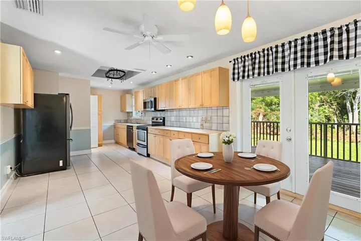 18613 Oriole Rd, Fort Myers, Florida 33967