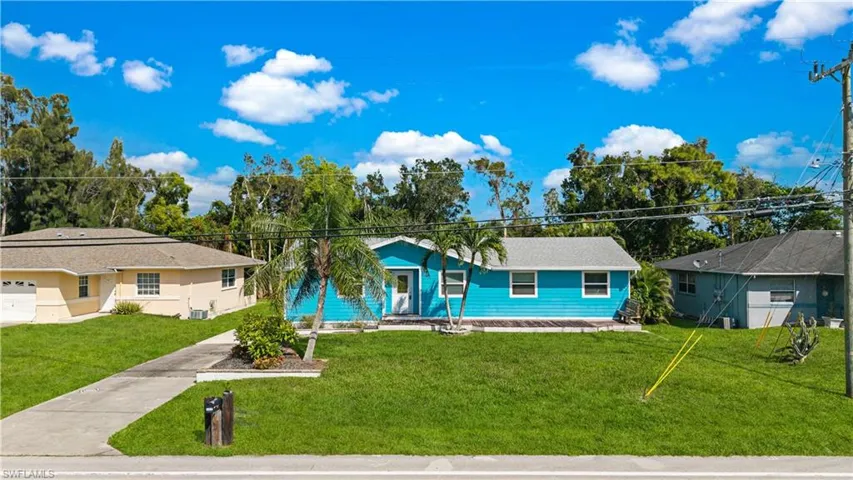 18613 Oriole Rd, Fort Myers, Florida 33967
