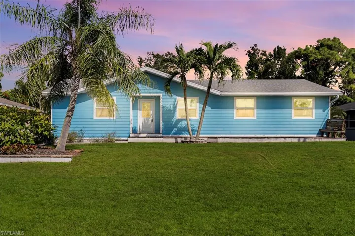 18613 Oriole Rd, Fort Myers, Florida 33967