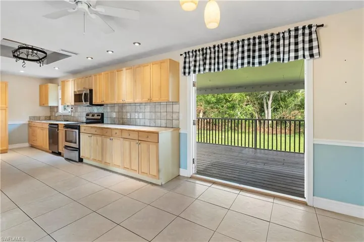 18613 Oriole Rd, Fort Myers, Florida 33967