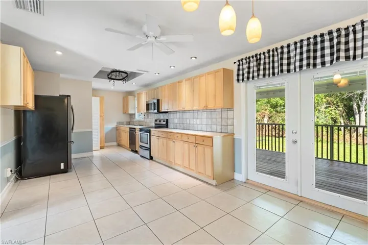 18613 Oriole Rd, Fort Myers, Florida 33967