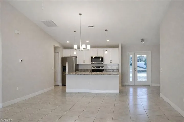 2600 Nw 4th Ave, Cape Coral, Florida 33993