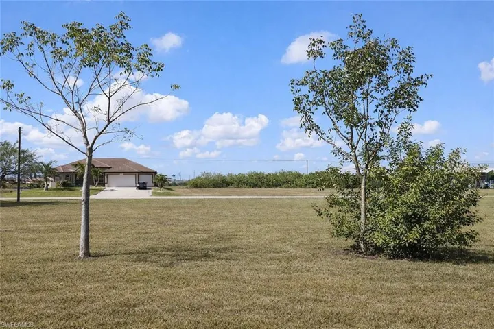 2600 Nw 4th Ave, Cape Coral, Florida 33993