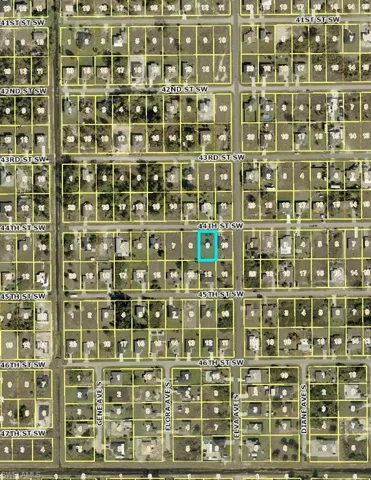Map / location featuring property parcel outlined