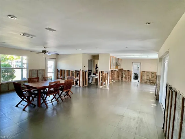 Living room to Kitchen