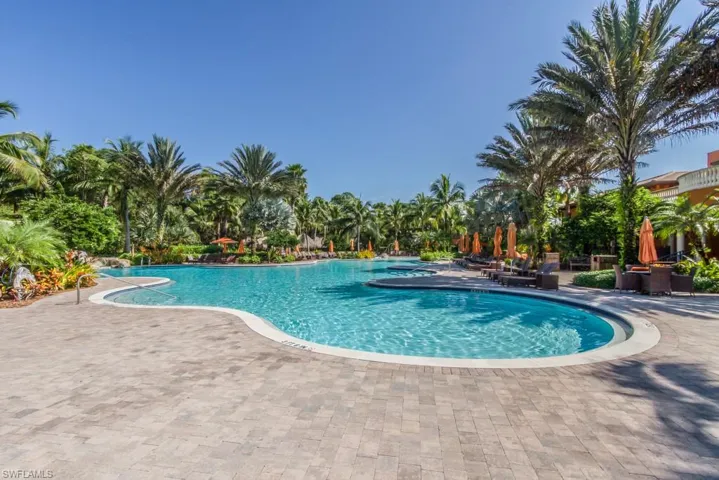 Ole Resort Pool