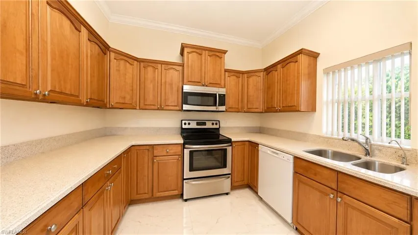 400 Clayton Ave, Lehigh Acres, Florida 33972