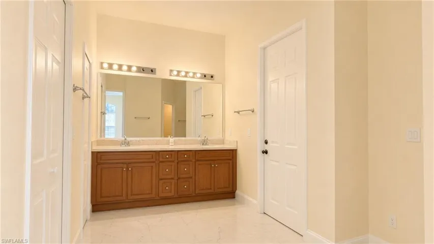 400 Clayton Ave, Lehigh Acres, Florida 33972