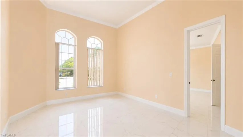 400 Clayton Ave, Lehigh Acres, Florida 33972