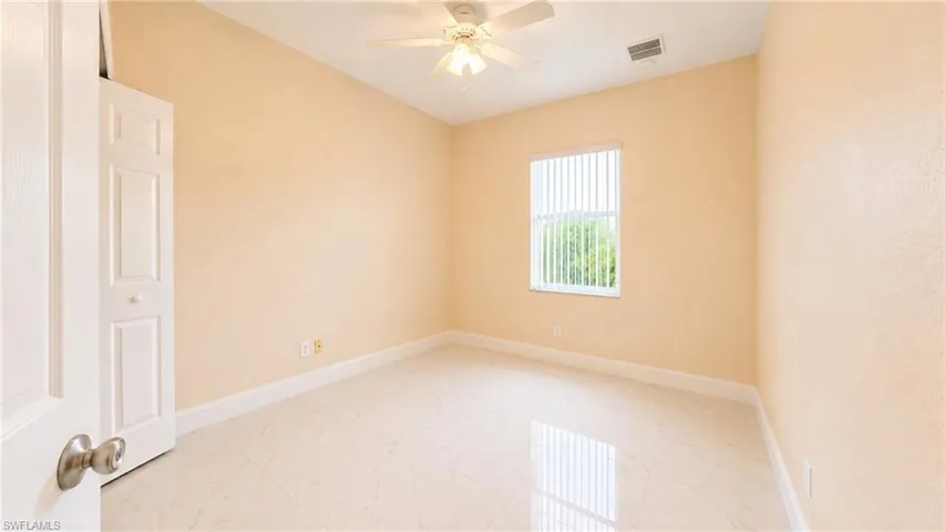400 Clayton Ave, Lehigh Acres, Florida 33972