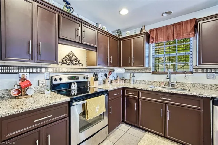 14140  Benedict  ST, Fort Myers, FL 33905