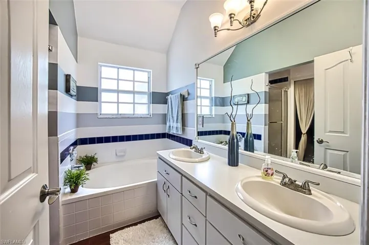 14140  Benedict  ST, Fort Myers, FL 33905