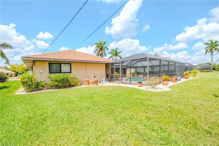 936 El Dorado Pkwy W, Cape Coral Fl 33914
