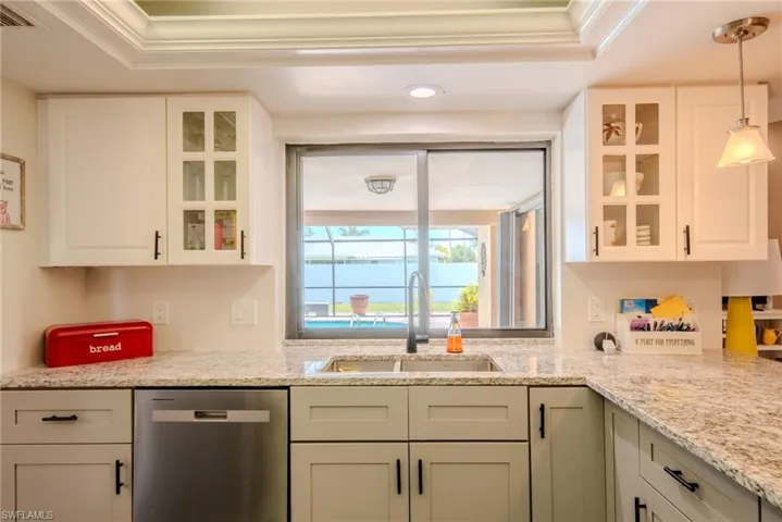 936 El Dorado Pkwy W, Cape Coral Fl 33914