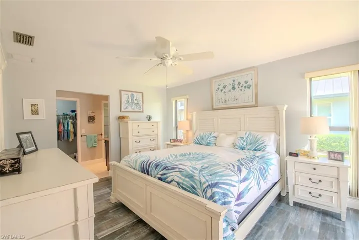 936 El Dorado Pkwy W, Cape Coral Fl 33914