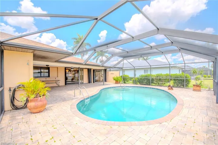 936 El Dorado Pkwy W, Cape Coral Fl 33914