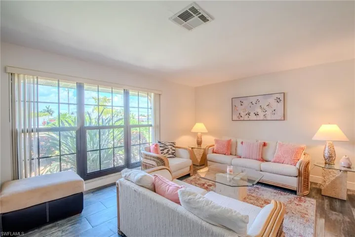 936 El Dorado Pkwy W, Cape Coral Fl 33914