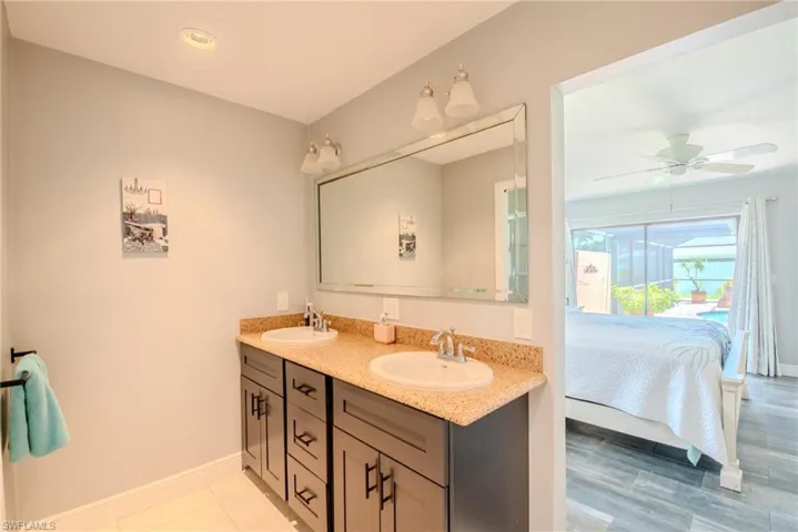 936 El Dorado Pkwy W, Cape Coral Fl 33914