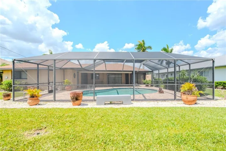 936 El Dorado Pkwy W, Cape Coral Fl 33914