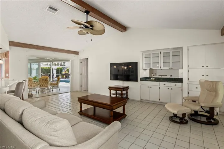 5649  Country Lakes  DR, Sarasota, FL 34243