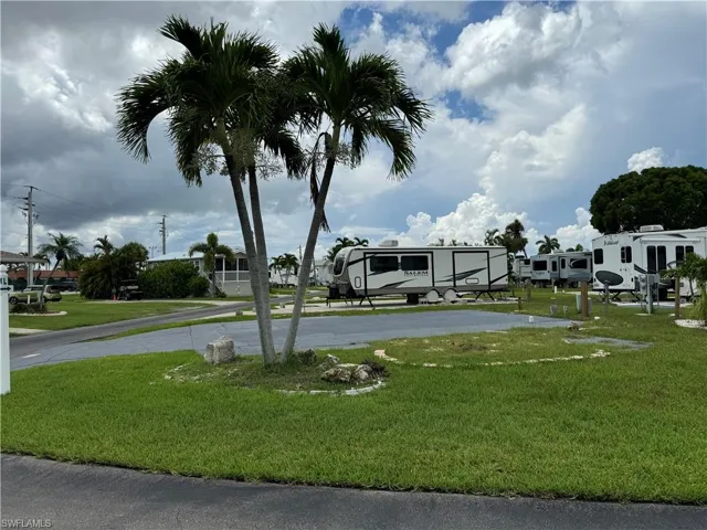 19681  Summerlin  RD, Fort Myers, FL 33908