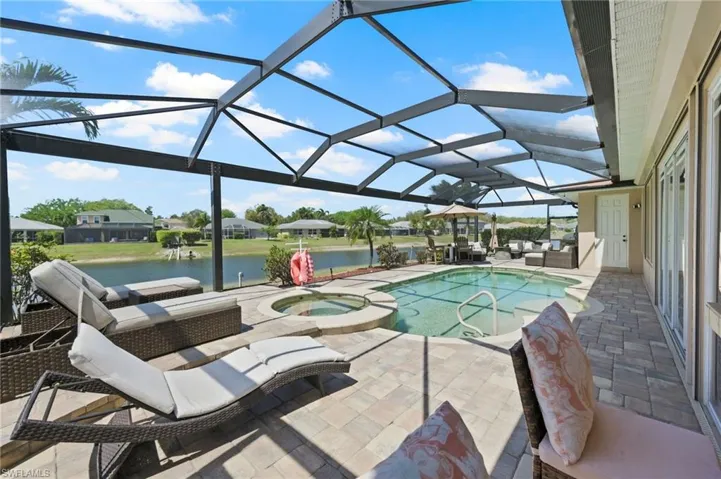 9100 Kings Cove Ct, Fort Myers, Florida 33967