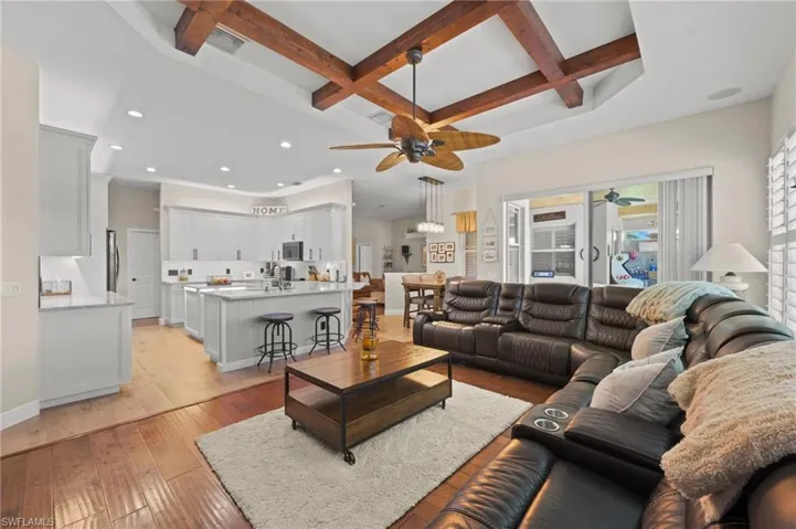 9100 Kings Cove Ct, Fort Myers, Florida 33967