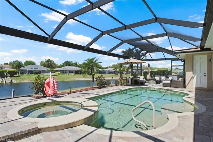 9100 Kings Cove Ct, Fort Myers, Florida 33967
