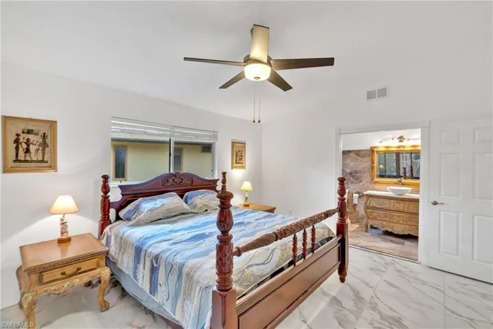 6511 Royal Woods Dr, Fort Myers, Florida 33908