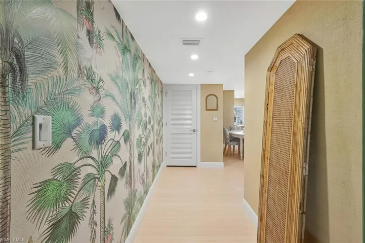 102  Wilderness  WAY, Naples, FL 34105