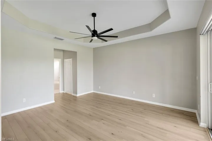 3rd bedroom-rear