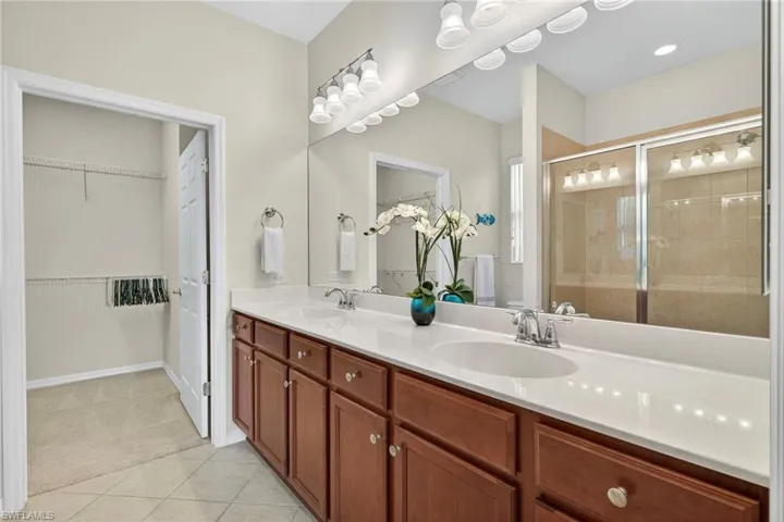 Owner's Bath