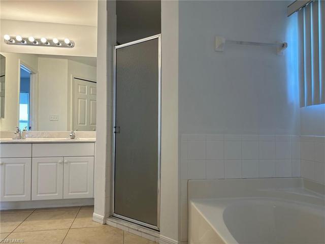 2212 NW 18th  AVE, Cape Coral, FL 33993