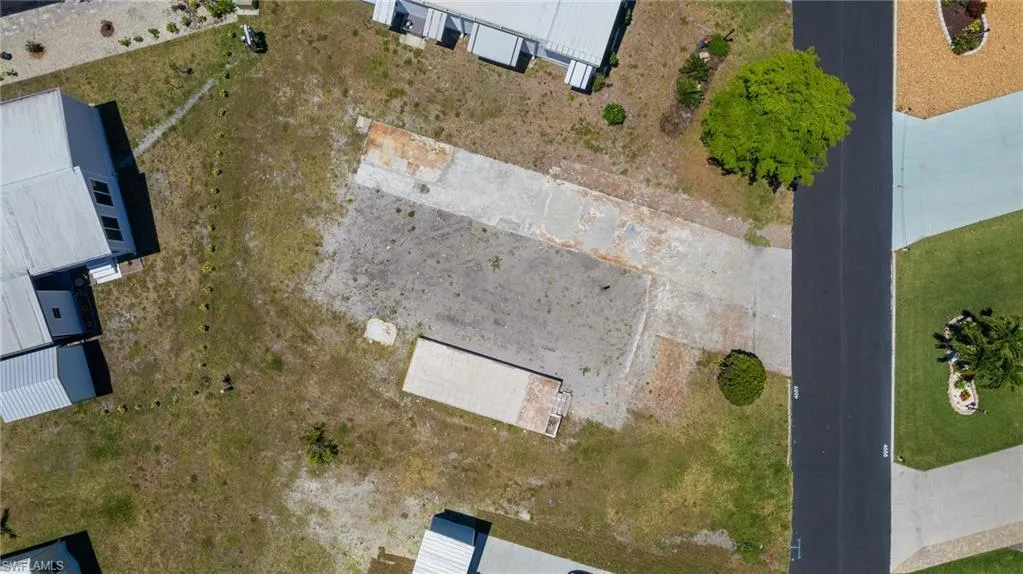 4689 Fiji LN, Bonita Springs, FL 34134,225038637