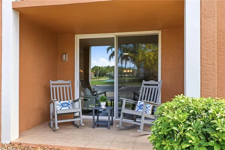 1240 Wildwood Lakes Blvd 105, Naples, Florida 34104
