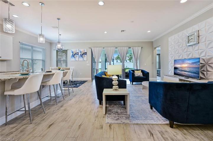 3392  PILOT  CIR, Naples, FL 34120