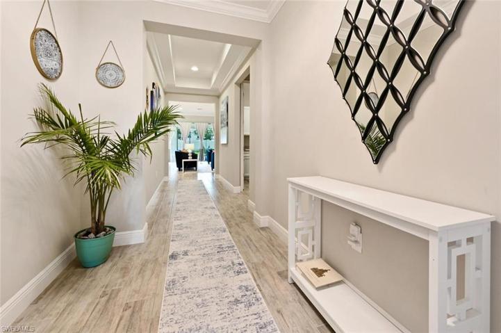 3392  PILOT  CIR, Naples, FL 34120